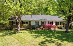 68 Oakwood Drive, Chapel Hill, NC 27517