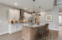 15 Wadestone Lane, Springboro, OH 45066