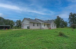 81 Eoff  LN, Center Ridge, AR 72027