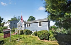 3 Rindone St, Holbrook, MA 02343