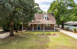 367 Okaloosa Avenue, Valparaiso, FL 32580