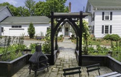 32 Broadway, Machias, ME 04654