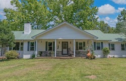 547 Mt Hebron Road, Eclectic, AL 36024