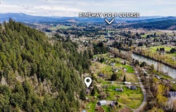 32763 BERLIN RD, Lebanon, OR 97355