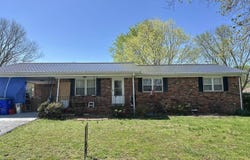 105 Huyton Place, Russellville, KY 42776