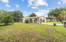 110 EDGEWATER DR, ST CLOUD, FL 34769