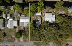 535 JACK Lane, Satsuma, FL 32189