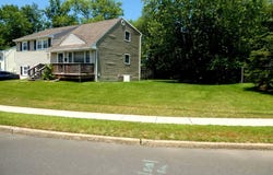 2 PINEVIEW AVENUE, BERLIN, NJ 08009