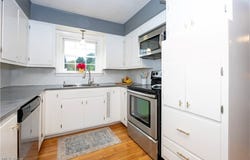 450 S Wells Street, Shreve, OH 44676