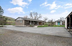 90403 W Hess Road, Prosser, WA 99350