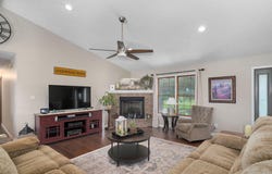 8933 W Farm Road 60, Willard, MO 65781