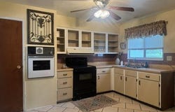 403 E Vine Street, Mexico, MO 65265