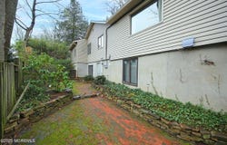 222 Red Hill Road, Middletown, NJ 07748