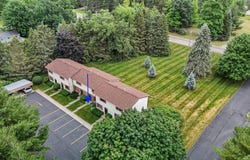3855 Hammond Road, Traverse City, MI 49686