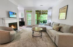 423 Pembrooke, Milton, GA 30004