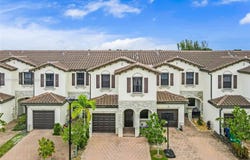 12767 SW 230th Ter, Miami, FL 33170