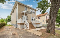 33 Florence Street, Edison, NJ 08817