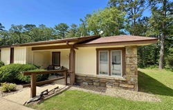 1 Lindsay Lane, Hot Springs Village, AR 71909