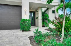 1733 NE 16th Ter, Fort Lauderdale, FL 33305