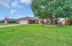 517 N Quail Run, Altus, OK 73521