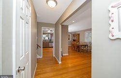 421 YORKSHIRE RD, CHERRY HILL, NJ 08034