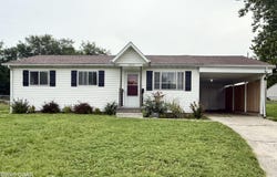 1026 Texas Circle, Joplin, MO 64801