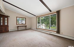 7613 S JEFFERSON Street, Bartonville, IL 61607