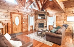 2430 Cobbler Way, Pigeon Forge, TN 37863