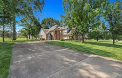 108 Lucys Landing, Waterloo, IL 62298