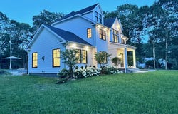 16 Hampton Street, Westhampton Beach, NY 11978
