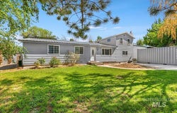 377 Maple, Hansen, ID 83334-4967