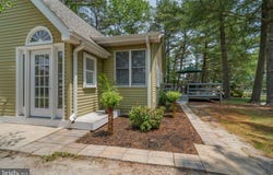 19 CEDAR AVENUE, MANAHAWKIN, NJ 08050