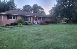 2262 Old Oak Road, Kinston, NC 28504