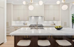 3452 N Bell Avenue, Chicago, IL 60618