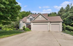 2975 Pine Edge Court, Holland, MI 49424