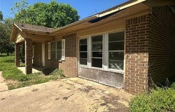 831 9th, Boswell, OK 74727
