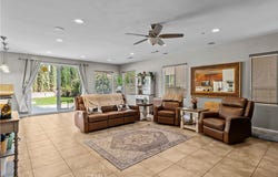 19826 Melissa, Saugus, CA 91350