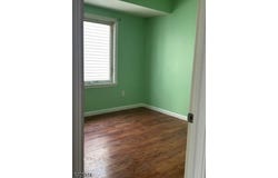 294 Ampere Pkwy, Bloomfield Twp., NJ 07003-5928