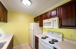 14 Plantation Drive, Vero Beach, FL 32966