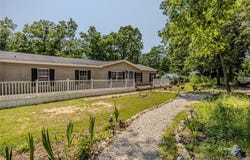 14970 Turkey Drive, St Robert, MO 65584