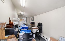 225 W GERMANTOWN PIKE, PLYMOUTH MEETING, PA 19462