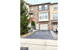 66 LILLY DRIVE, FEASTERVILLE TREVOSE, PA 19053