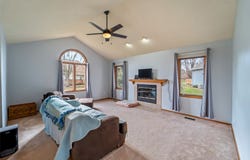 5912 Aspen Circle, Johnston, IA 50131