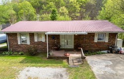 2476 Little Robinson Creek, Virgie, KY 41572