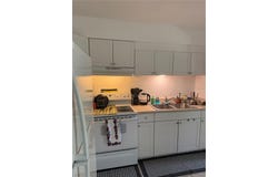 460 BRIARWOOD ROAD, VENICE, FL 34293