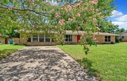 1309 N Mill Street, Bowie, TX 76230