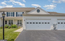 14 CEDARFIELD DRIVE, GETTYSBURG, PA 17325