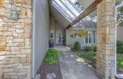13340 W 104TH Street, Lenexa, KS 66215