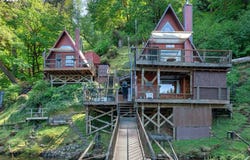 1901 LOON LAKE Rd, Reedsport, OR 97467