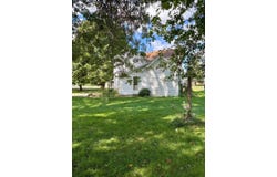 919 E Main Street, New Hampton, IA 50659